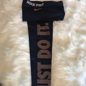 Nike leggings